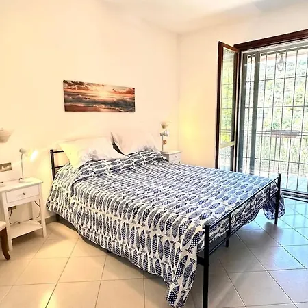 Casa vacanze Relax Among The Olive Trees And The Sea
