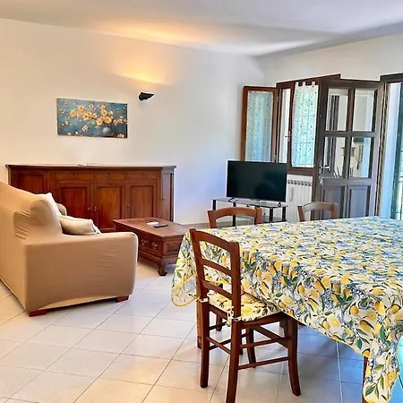 Relax Among The Olive Trees And The Sea Serreta