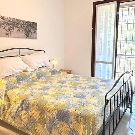 Casa vacanze Relax Among The Olive Trees And The Sea
